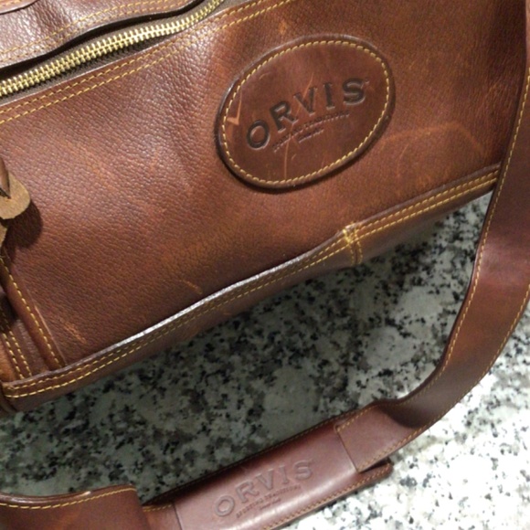 Orvis Leather Travel Bag - Picture 4 of 11